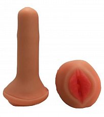 Мастурбатор в виде вагины из киберкожи LoveToy 20 см в виде манжеты