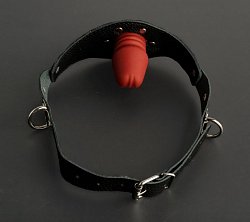 Кляп из натуральной кожи с фаллосом из латекса