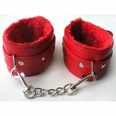 Оковы из искусcтвенной кожи с меховой подкладкой красные