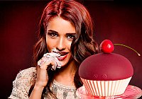 14 апреля  – День куннилингуса и торта